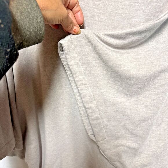 Tahari Tan Brown Cowl Neck Oversized Pullover Sweater Dolman Sleeve Medium - Picture 2 of 7